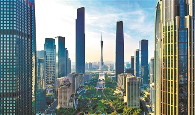 廣州塔、東塔和西塔三塔彼此呼應