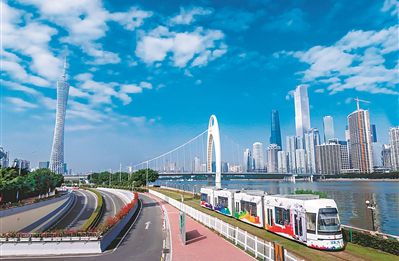 “政府公共資源應該跟著人走”