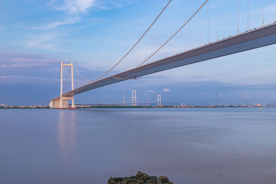 廣州市委常委會會議傳達學習全省推進實施《廣州南沙深化面向世界的粵港澳全面合作總體方案》現場會精神