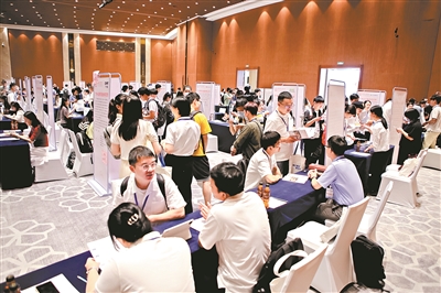 打造引才匯智 強磁場、快車道、生態圈