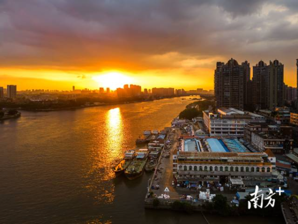 黃沙水產舊市場位于荔灣區黃沙大道。